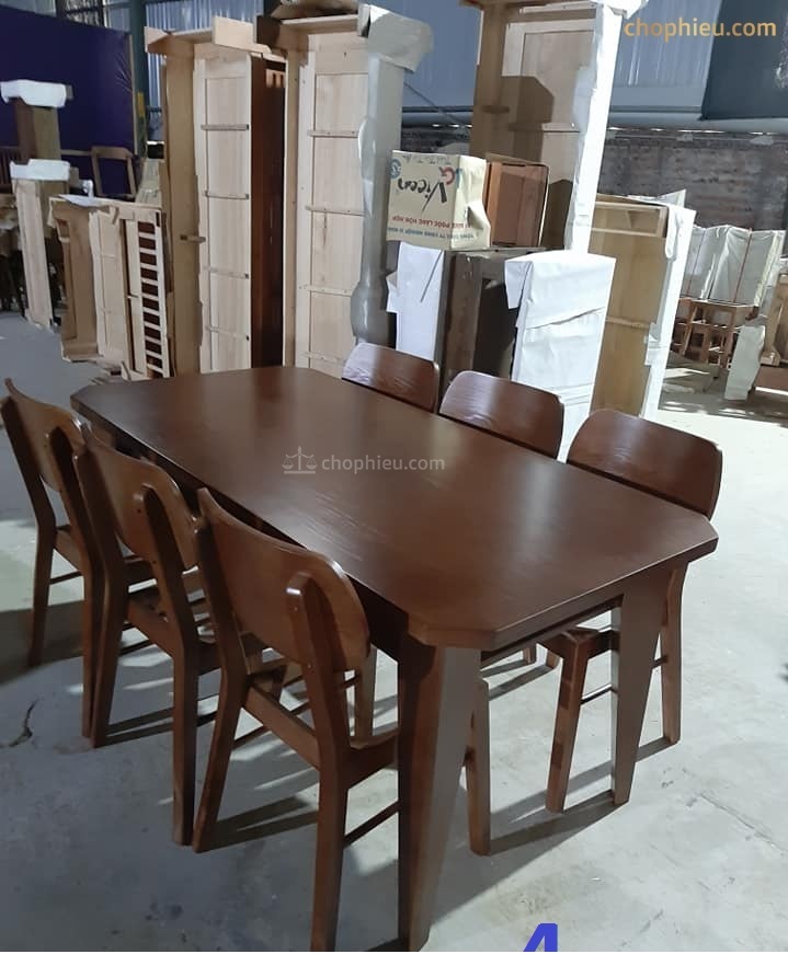 Bàn ghế ăn tai voi