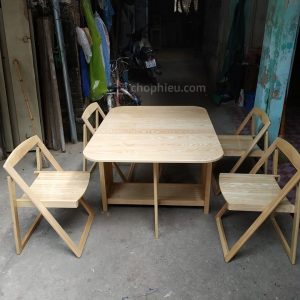 Bộ bàn ăn thông minh