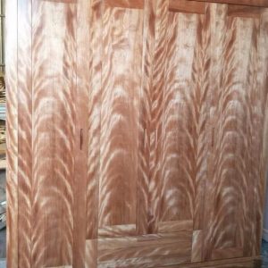 Tủ áo 4 cánh gỗ lát