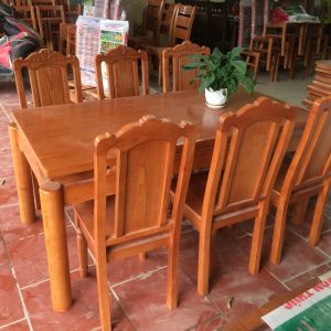 Bộ bàn ăn ghế nữ hoàng bàn chân tiện