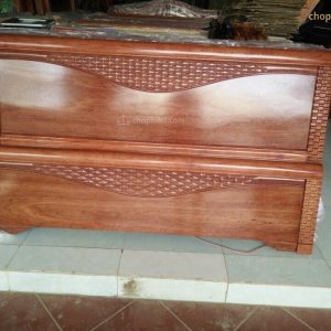 Giường phẳng xoan đào các mẫu triện dây