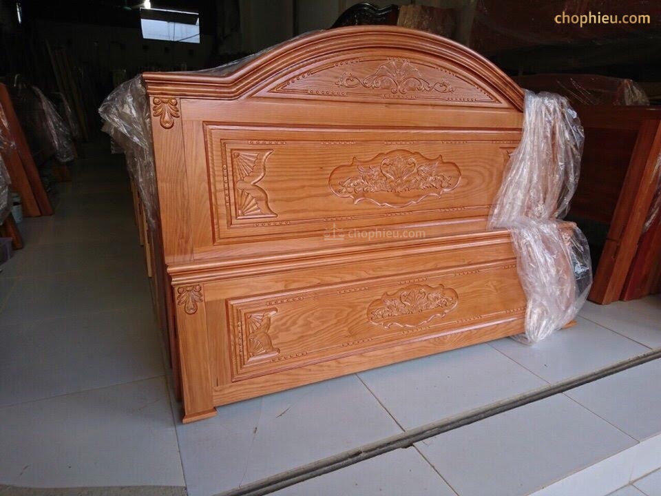 Giường sồi vòm triện hoa - Ảnh 2