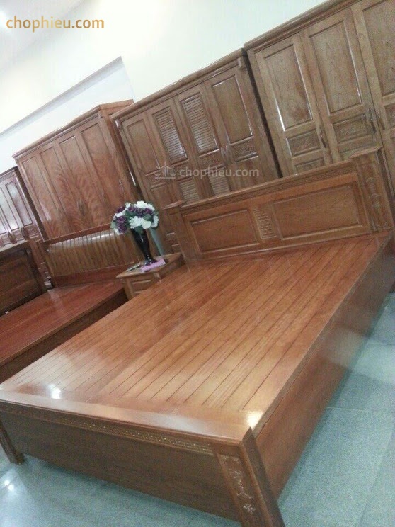 Giường xoan đào vòm cột to - Ảnh 4