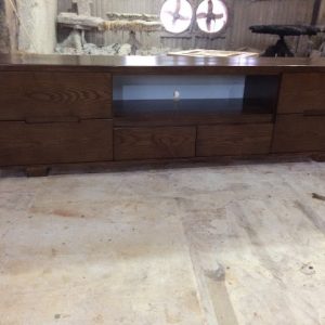 Kệ tivi gỗ 6 ngăn kéo