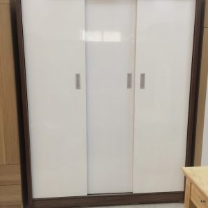 Tủ min 3 cánh lùa