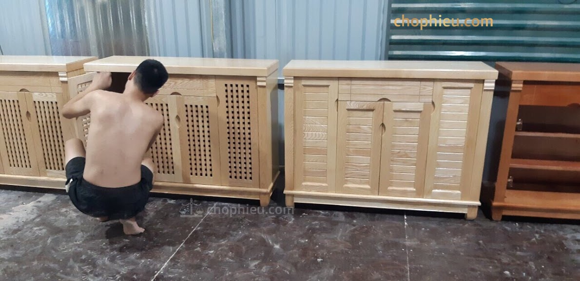 Tủ giày gỗ sồi mặt nan - Image 2