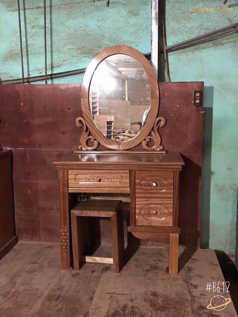 Bàn trang điểm chân cột gỗ xoan đào - Image 2